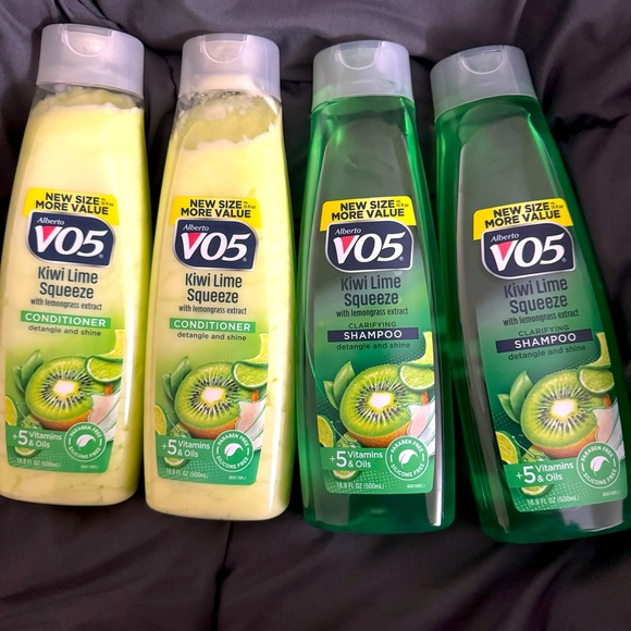 Vo5 shampoo and conditioner - Picture 2 of 2